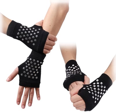 Dailygoods- Handschoenen Vingerloos - Gothic Punk Stijl - Half Vingerloze Handschoenen - Motorfiets Rijden - Comfortabel & Verstelbaar - Metalen Spikes