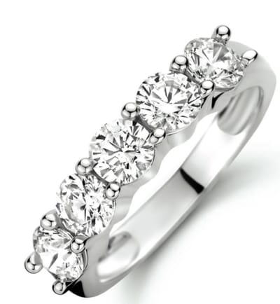 Schitterende Zilveren Ring met Zirkonia Steentjes 16,50 mm.