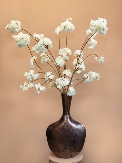 Boeket kunstbloemen Bloesem wit – Luxe zijden bloemen – Stijlvolle bloesemtakken voor binnen – 80 cm hoog