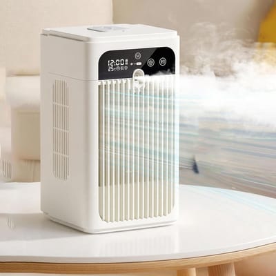 Bureauventilator – Oplaadbare, draagbare luchtkoeler & vernevelende luchtbevochtiger met tijdweergave | ABS, 500 ml, twee standen; geschikt voor thuis (slaapkamer, keuken, kantoor), kamperen en picknicks; stille werking, verkoeling de hele dag door