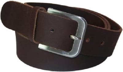 100% Leren Riem, 4 cm. Breed, taillemaat 100 cm. Donkerbruin.
