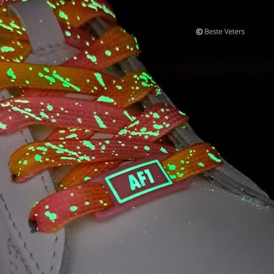 Beste Veters – Schoenaccessoires – Airforce veters en gesp roze – Glow in the dark – Veters 120 cm – Airforce gesp roze – af1 gesp roze - Barbie - Lichtgevende veters - Kerst-AF1- Zomer -Zomertopper - Luxe Veters