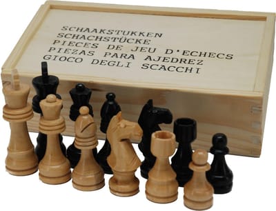 Schaakstukken in kistje - koning 77mm - Essenhout