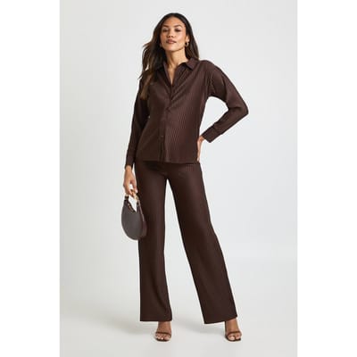 boohoo Dames Zwangerschaps plisse langmouwshirt en broek met wijde pijpen | Chocolate | Maat: 6
