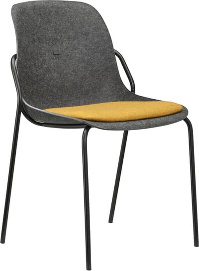 Felt Fine - PET Stoel Antraciet - Zwart Frame - 100% recycle plastic en staal - Zitting Geel | Oranje (Fair Furniture Group – Nederlands Familiebedrijf)