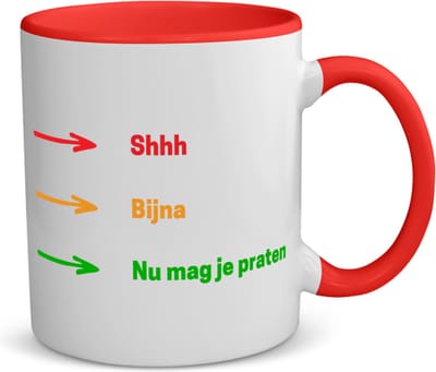 Akyol - shhh, bijna, nu mag je praten koffiemok - theemok - rood - Quotes - mensen die houden van quotes - grappige tekst - quotes - verjaardag - cadeau - kado - geschenk - 350 ML inhoud