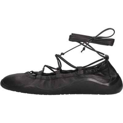 Vic Matie Lage schoenen zwart