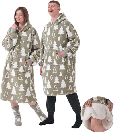 PINE - hoodie 70x110 cm - volwassenen - hoodie deken - unisex - Abbey Stone - groen