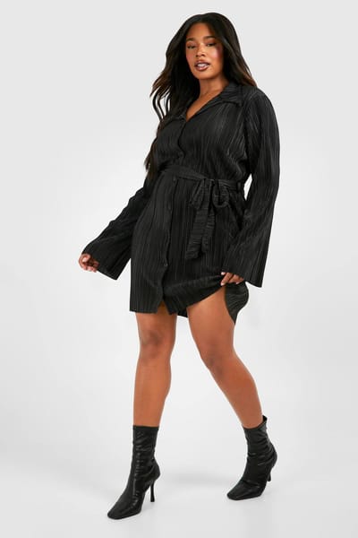 boohoo Dames Plus Plisse Uitlopende Mouw Tie Shirtjurk | Black | Maat: 16