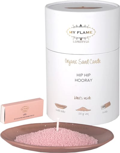 MY FLAME - Kaarsenzand giftbox - HIP HIP HOORAY - inclusief schaaltje met quote, 200g wax en 6 lonten - Roze