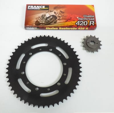 kettingset france uitrusting voor motor derbi 50 gpr r 1997 tot 1999 14x52 / 695055.030 nieuw