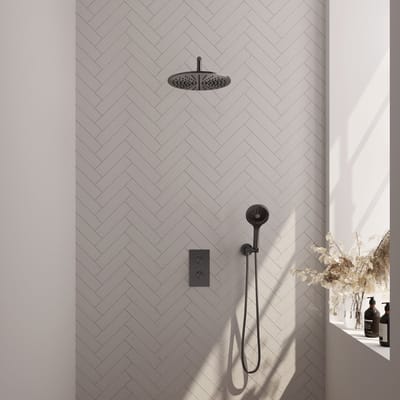 Brauer Gunmetal Carving thermostatische inbouw regendouche 3-weg omstelling SET 34 met 30 cm douchekop en gebogen muurarm en 3-standen handdouche en doucheslang en wandaansluitbocht gunmetal geborsteld PVD