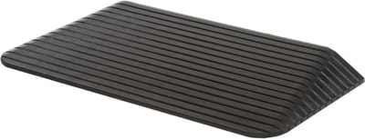 Budget Rubberen Drempelhulp 5,1 cm - Toepassingsgebied: Buiten - Breedte: 110 cm - Hoogte: 5.1 cm - Diepte: 41 cm - Antislip - Oprijplaat - Drempelhelling - Oprijhelling