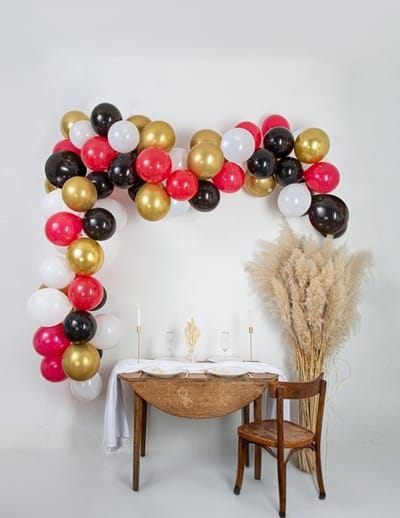 ARTYFETES - Boogkit met 60 rode, zwarte, gouden en witte ballonnen voor verjaardag