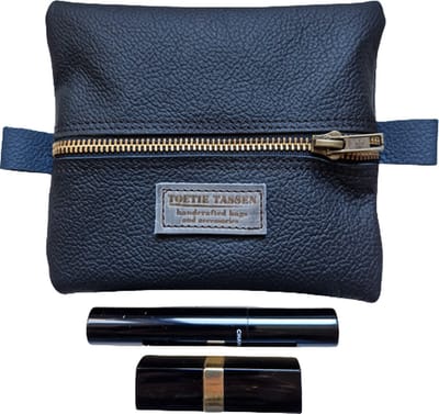 Toetie & Zo - Handgemaakte Makeuptas - Leer - Blauw - Plat model - Toilettas - Etui