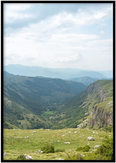 Poster Dal - 30x40cm met Fotolijst – Natuur Poster – Ingelijst