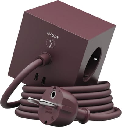 Avolt - Square 1 - Design stekkerdoos met USB-C - kable 1.8m - Bauhaus mulberry red