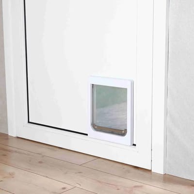 Trixie 2-Way dog flap with tunnel XS-S: 25 × 29 cm white