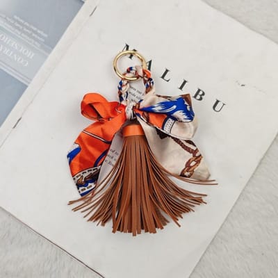 Dier Pluche sleutelhanger Mode Vrouwen pompon Bont sleutelhanger Sjaal leren kwastje Mode Telefoon Sleutelhanger K1258 bruin