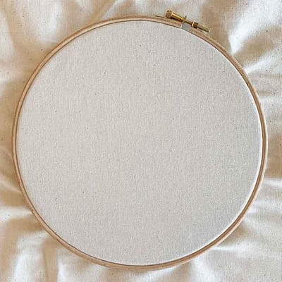 100 x 150 cm GOTS borduurcanvas Naturel | Natuurlijk witte katoenen canvas stof voor punch needle borduren met clover borduurnaald of andere merk fijne punchnaalden| ook te gebruiken voor het naaien van kussens en woondecoraties | Kleur Natural
