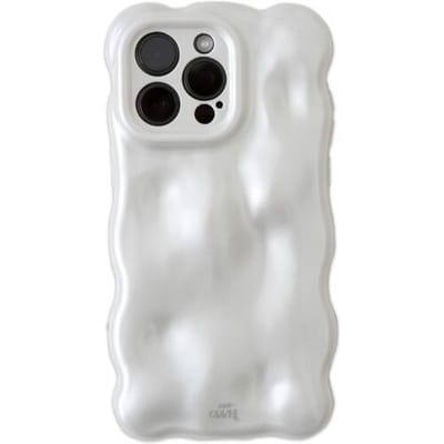 xoxo Wildhearts Bubbly case White telefoonhoesje - Geschikt voor iPhone 16 Pro Max - Hoesje met bobbeltjes - Krullende golfvorm - Wolken hoesje - Schokbestendig - Telefoonhoesje met camera bumper - Wit