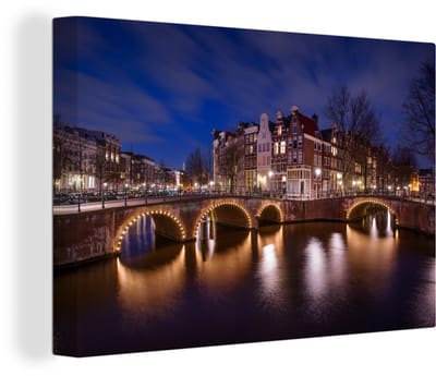Amsterdam Schilderij - Brug - Nacht - Lampen - 30x20 cm - Muurdecoratie