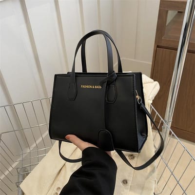 Populaire Dames Kleine Vierkante Tas Nieuwe Koreaanse Stijl Handtas Gepersonaliseerde Schoudertas Casual Forensen Crossbody Tas black