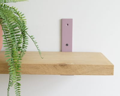 STERKSTAEL Vesta Industriële Plankdrager Lila Mist - Stalen Wandplank Steun - Voor plank vanaf 20 cm tot 30 cm - Kleur Paars Violet - inclusief bevestigingsmateriaal - Poedercoating - Wandsteun - 1 stuk
