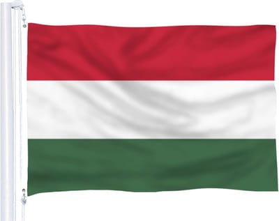 Senvi Printwear - Flag Hungary - Grote Hongarije vlag - Gemaakt Van 100% Polyester - UV & Weerbestendig - Met Versterkte Mastrand - Messing Ogen - 90x150 CM - Fair Working Conditions