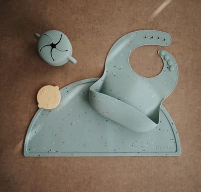 Mushie - Siliconen Placemats - Placemats - Cambridge Blue Confetti