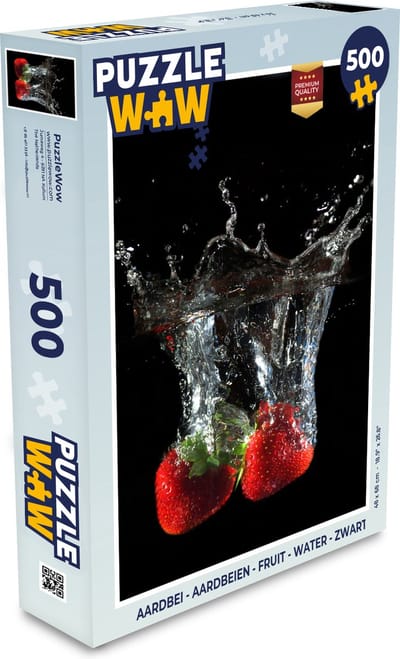 Puzzel Aardbeien - Fruit - Water - Zwart - Rood - Legpuzzel - Puzzel 500 stukjes