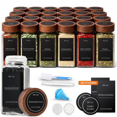Five Stars® 24-delige Glazen Kruidenpotjes Vierkant met Acacia Deksel – 2 Soorten Strooideksels – Kruidenstrooier – Spice Jars – Complete Set incl Stickers, Krijtstift, Vultrechter en Accessoires – 120ml