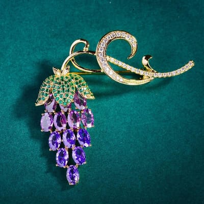 Broche Raisin Élégante Épingle à Vêtements Fruit Accessoires de Vêtements Personnalité Créative Féminin black