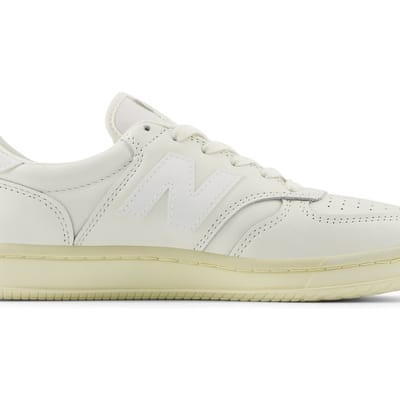 New Balance T500 Sea Salt Taglia: 41.5 | Sneakers Outlet | Uomo | Bianco