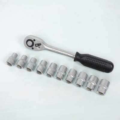 Coffret cliquet Chrome Vanadium carré de 1/2' 10 douille six pans 10 à 19mm pour moto scooter quad