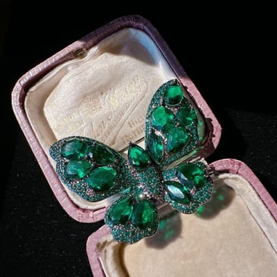 Automne Coloré Orange Rouge Zircon Micro Incrusté Broche Papillon Mode Vintage Cuivre Luxe Femme Broche Papillon Rouge white