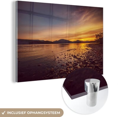 MuchoWow® Glasschilderij 180x120 cm - Schilderij acrylglas - Zonsondergang bij het Nationaal park Loch Lomond en de Trossachs in Schotland - Foto op glas - Schilderijen