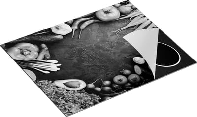 Chefcare Inductie Beschermer Groentes op Zwarte Marmer - Groente - Zwart Wit - 65x50 cm - Afdekplaat Inductie - Kookplaat Beschermer - Inductie Mat