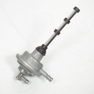 Robinet de réservoir à essence origine pour Moto Gilera 50 RCR 2004 à 2018 00G00400181 Neuf