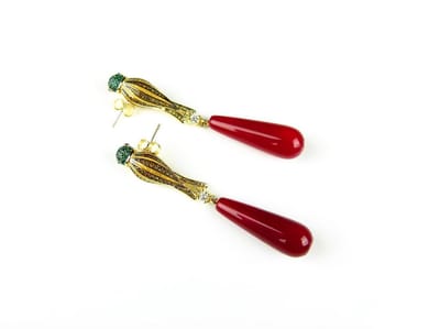 Zilveren oorringen oorbellen geel goud verguld Model Red Parrot papegaai en rode steen