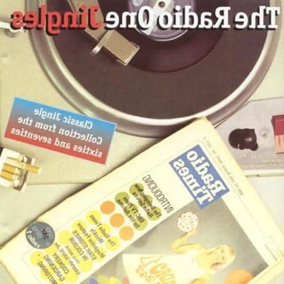 Radio Jingles - Muziek Jingles - Radio Promotie - Europese Import - 14 cm - Niet gespecificeerd