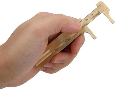 Walnoten Caliper voor Sieraden, Handige Messchalen van Messing, Eenvoudig te Gebruiken, Precisie Meetinstrument voor Sieradenontwerp en -productie (Lengte 8 cm)
