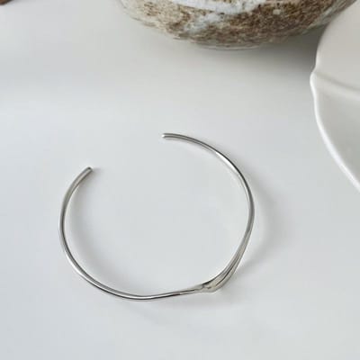 S925 Zilver Onregelmatige Golvende Armband Armband Vrouwelijk Niche Design Eenvoudige Lichte Luxe Armband gray