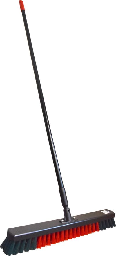 Vikan Bezem met steel - Bezem 66 cm - Steel 156 cm - Hard voor Buiten en Binnen