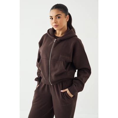 Dames DSGN Studio Sport Training Club Ritshoodie | Coffee Bean | Maat: XS