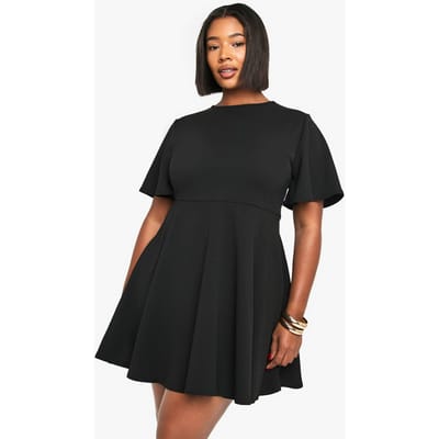 boohoo Dames Plus geplooide skaterjurk met engelenmouw | Zwart | Maat: 56