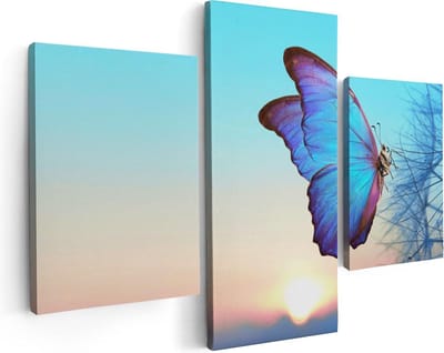 Artaza Canvas Schilderij Drieluik Blauwe Vlinder Bij Paardenbloemen  - 90x60 - Foto Op Canvas - Canvas Print