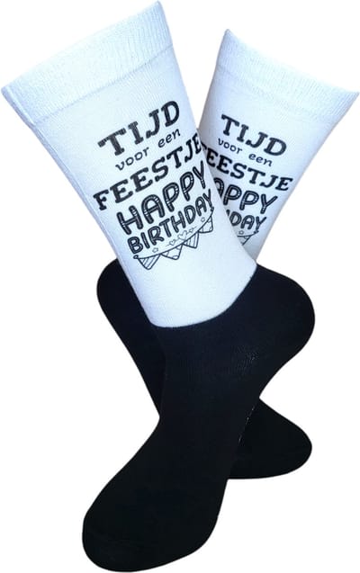 Verjaardag cadeau - birthday sokken - Verjaardag Sokken - Gefeliciteerd - Leuke sokken - Vrolijke sokken - Luckyday Socks - Sokken met tekst - Aparte Sokken - grappige cadeaus - Sokken waar je vrolijk van wordt - 37-44