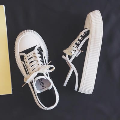 Lente en Herfst Nieuwe Kleine Witte Schoenen Dames Op de Hiel Stappen Twee Manieren om te Dragen Damesschoenen Platform Student Canvas Schoenen Eén Voet Halve Pantoffels Dames 40 zwart