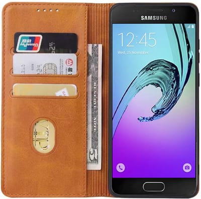 Smartphonica Samsung Galaxy A3 2016 leren hoesje met magnetische sluiting en pashouders book case – Bruin geschikt voor Samsung Galaxy A3 (2016)
